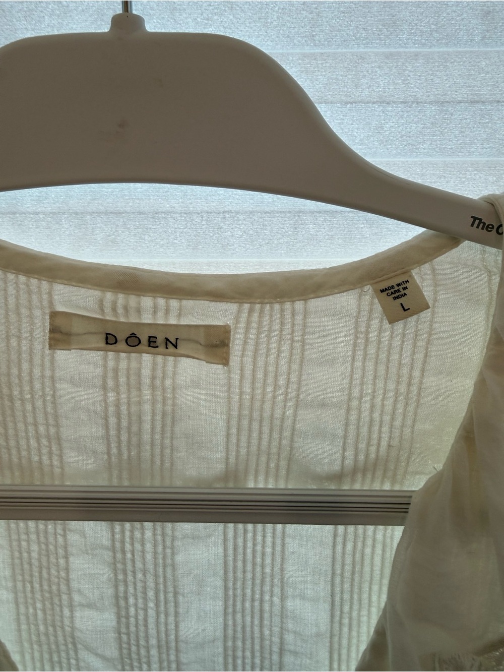 Doen Sheer Ruffle-Trim Ivory Blouse - Picture 2 of 5